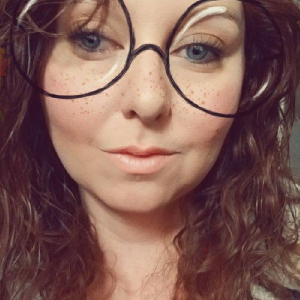 Meet your Posher, Mandy